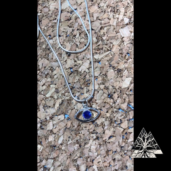 Silver Evil Eye Swarovski Crystal Necklace - Picture 3 of 6